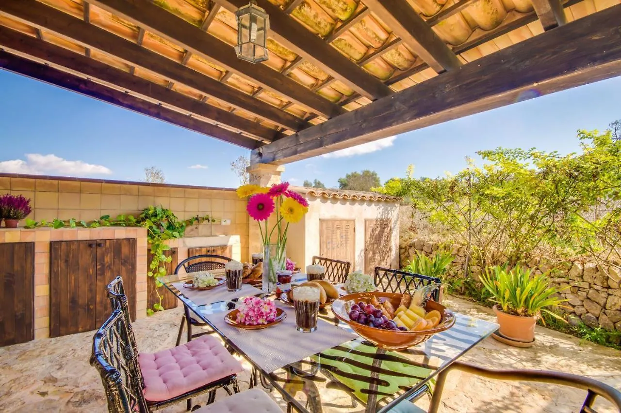 Ideal Property Mallorca - Es Puput Petra