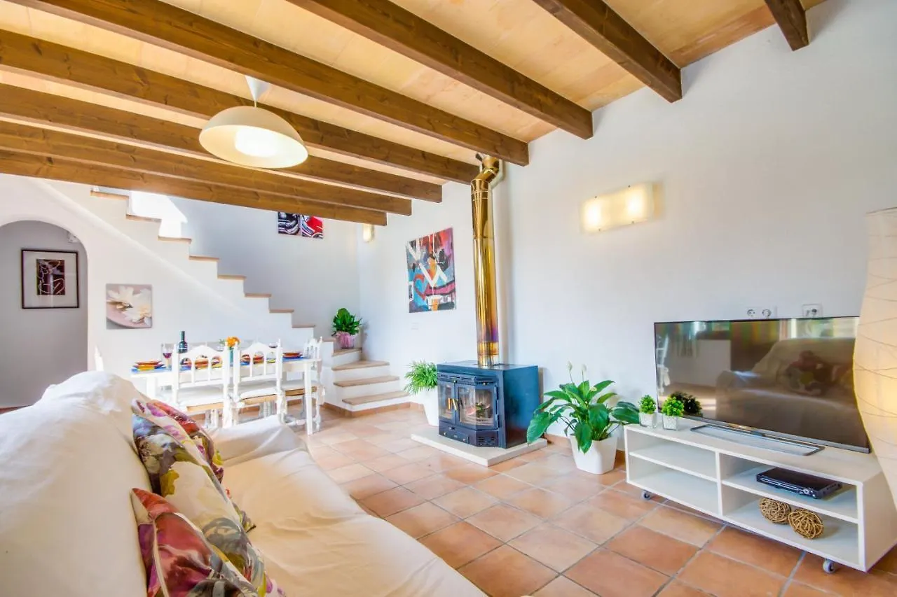 Ideal Property Mallorca - Es Puput Petra  Country house Petra (Mallorca)